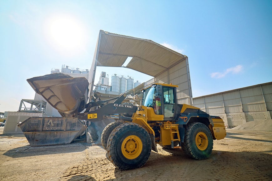 Volvo L120H Electric wheel loader shines in UAE tests